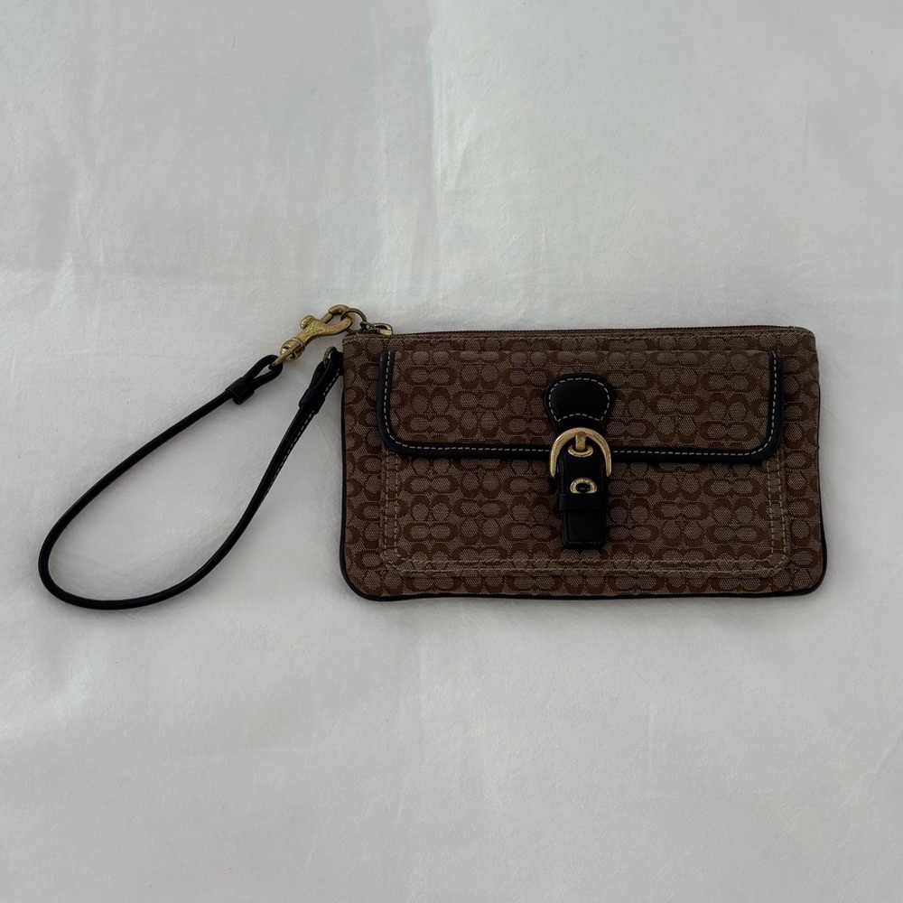 Classic Brown Coach Wristlet